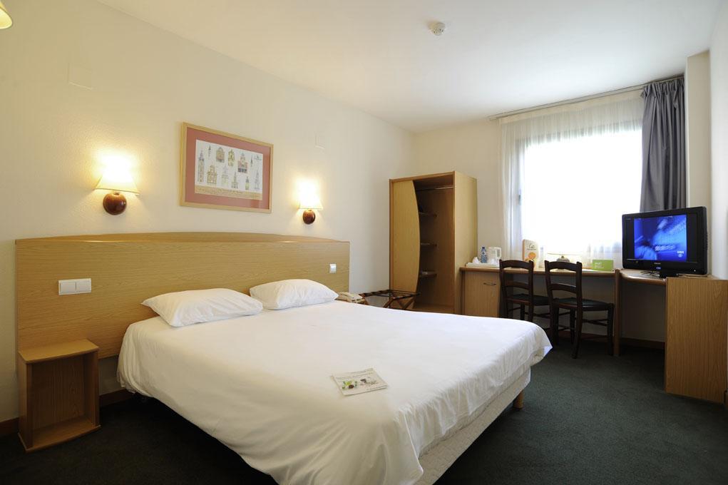 Travelodge Alicante Puerto Ruang foto