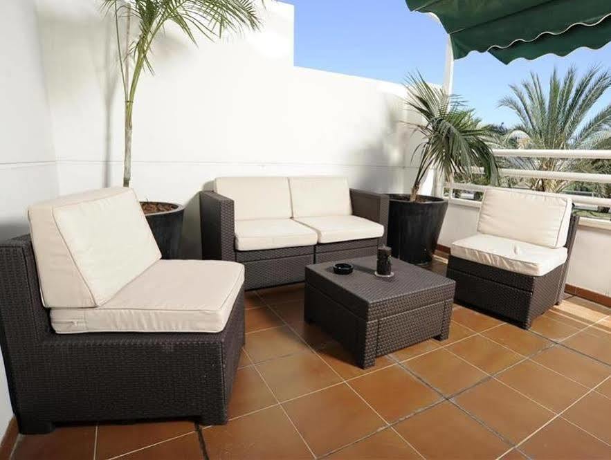 Travelodge Alicante Puerto Bagian luar foto